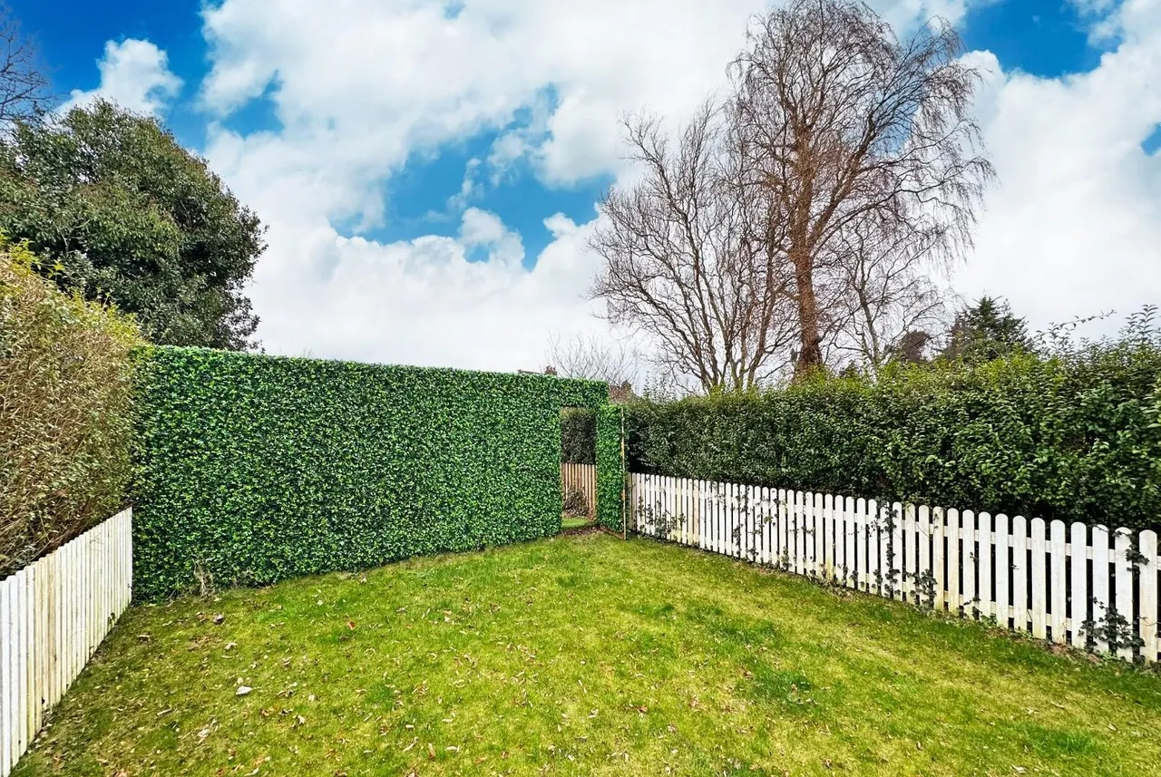 Grove Lane, Timperley WA15 6PL, photo 15