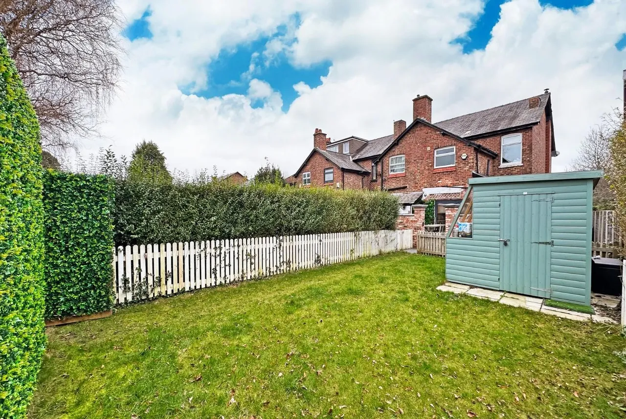 Grove Lane, Timperley WA15 6PL, photo 14