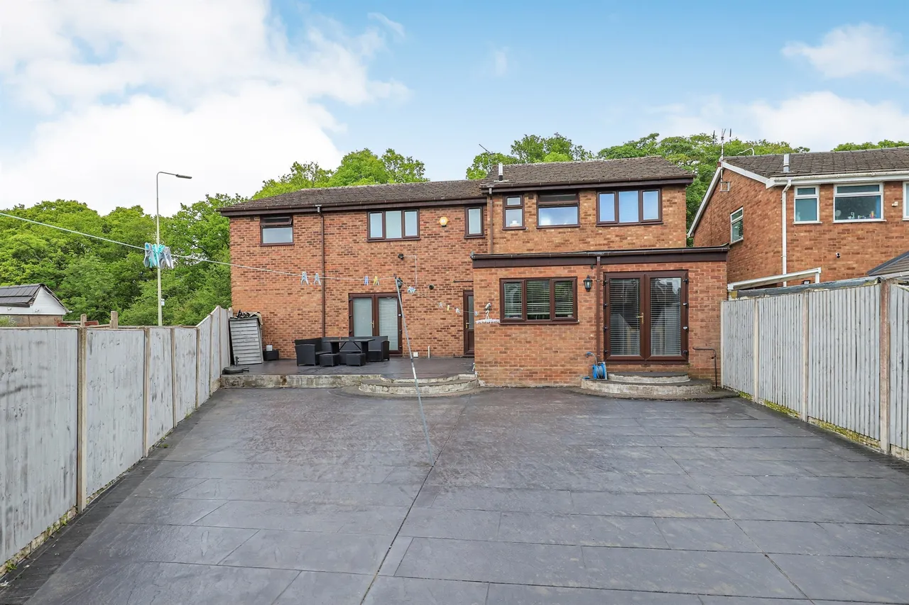 Cannock Road, Featherstone, WV10, photo 13