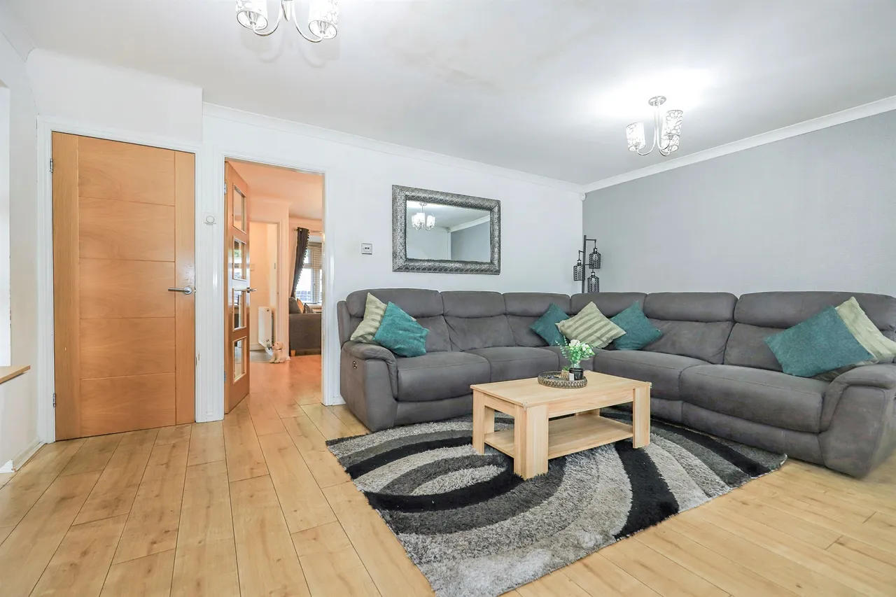 Cannock Road, Featherstone, WV10, photo 6
