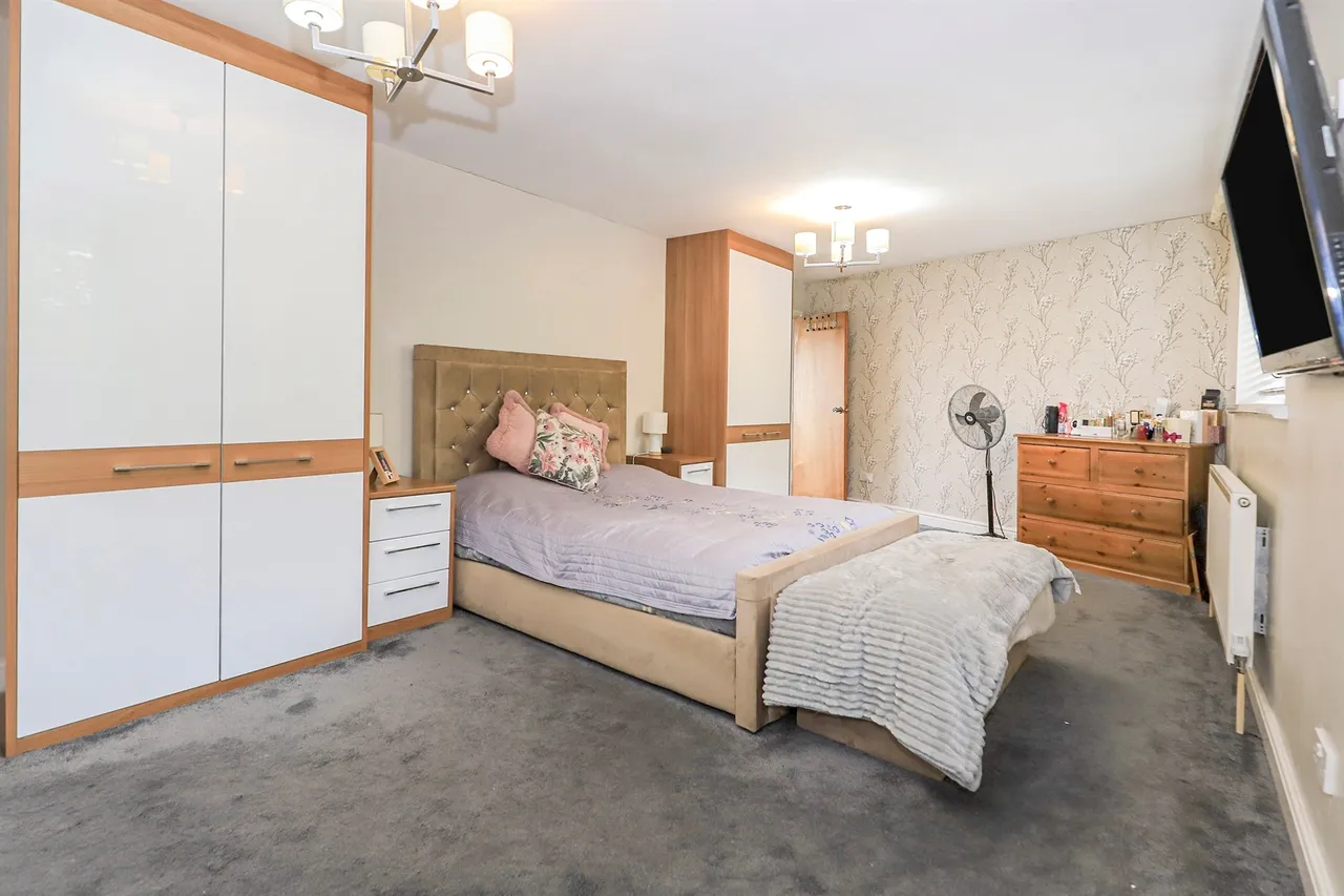 Cannock Road, Featherstone, WV10, photo 5