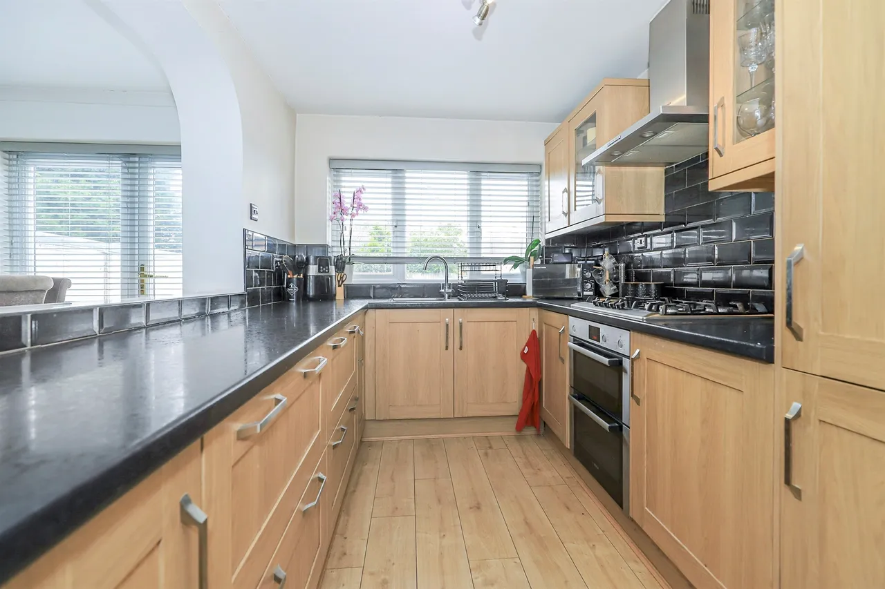 Cannock Road, Featherstone, WV10, photo 7