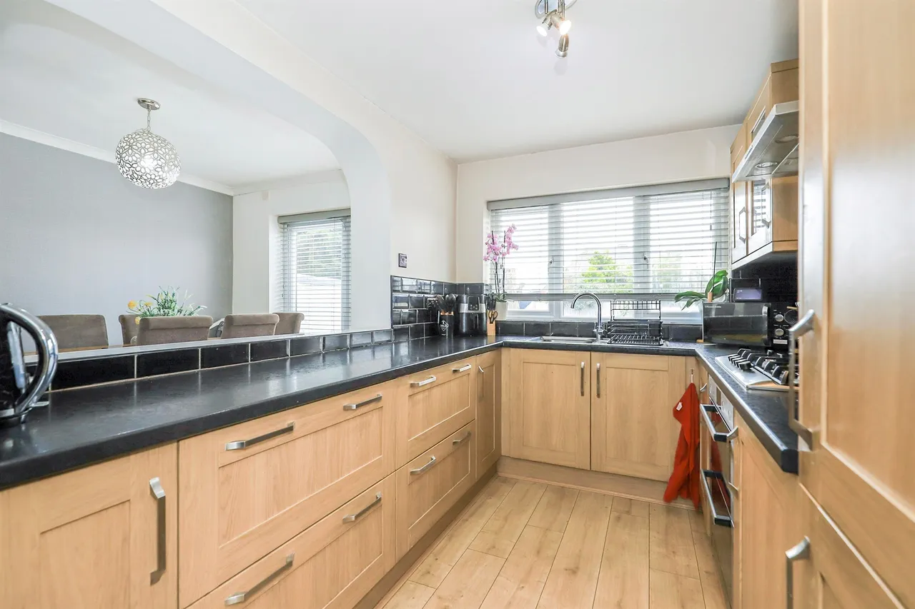 Cannock Road, Featherstone, WV10, photo 14