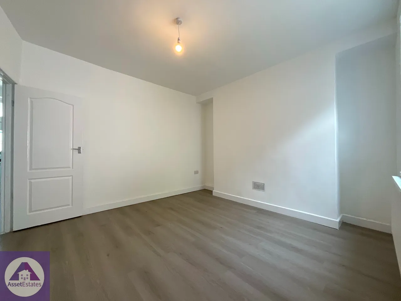 Glandwr Street, Abertillery, photo 5