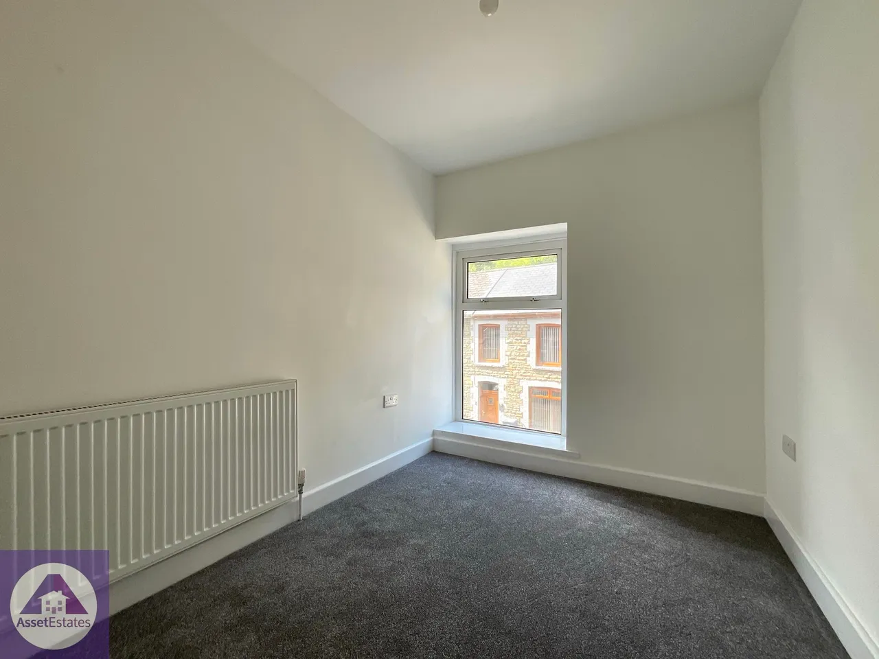 Glandwr Street, Abertillery, photo 15