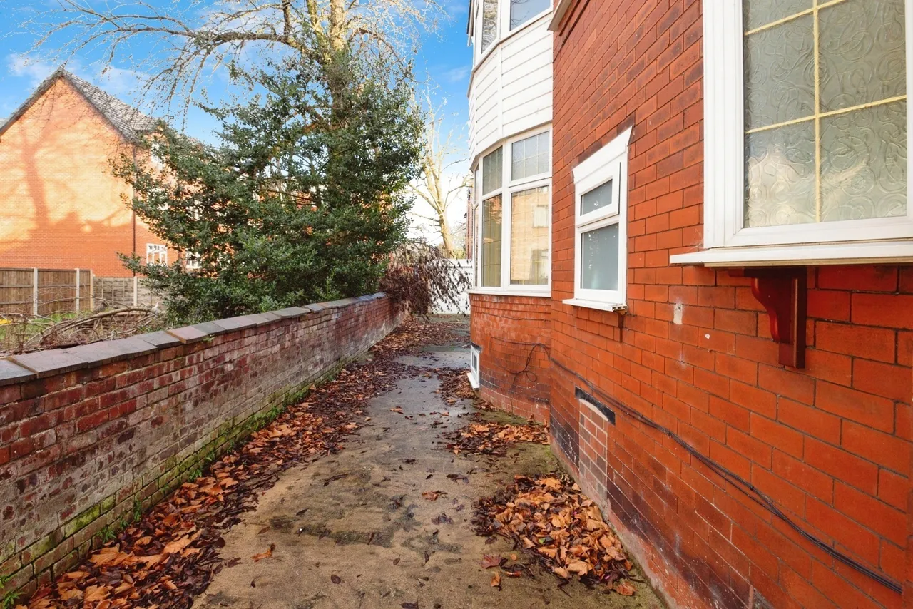 Woodlands Road, Whalley Range, Manchester, Greater Manchester, M16, photo 19