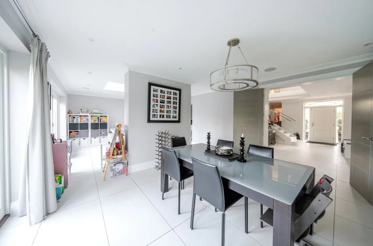 Hayden Close, Arkley, Barnet, Hertfordshire, EN5 3LT, photo 4