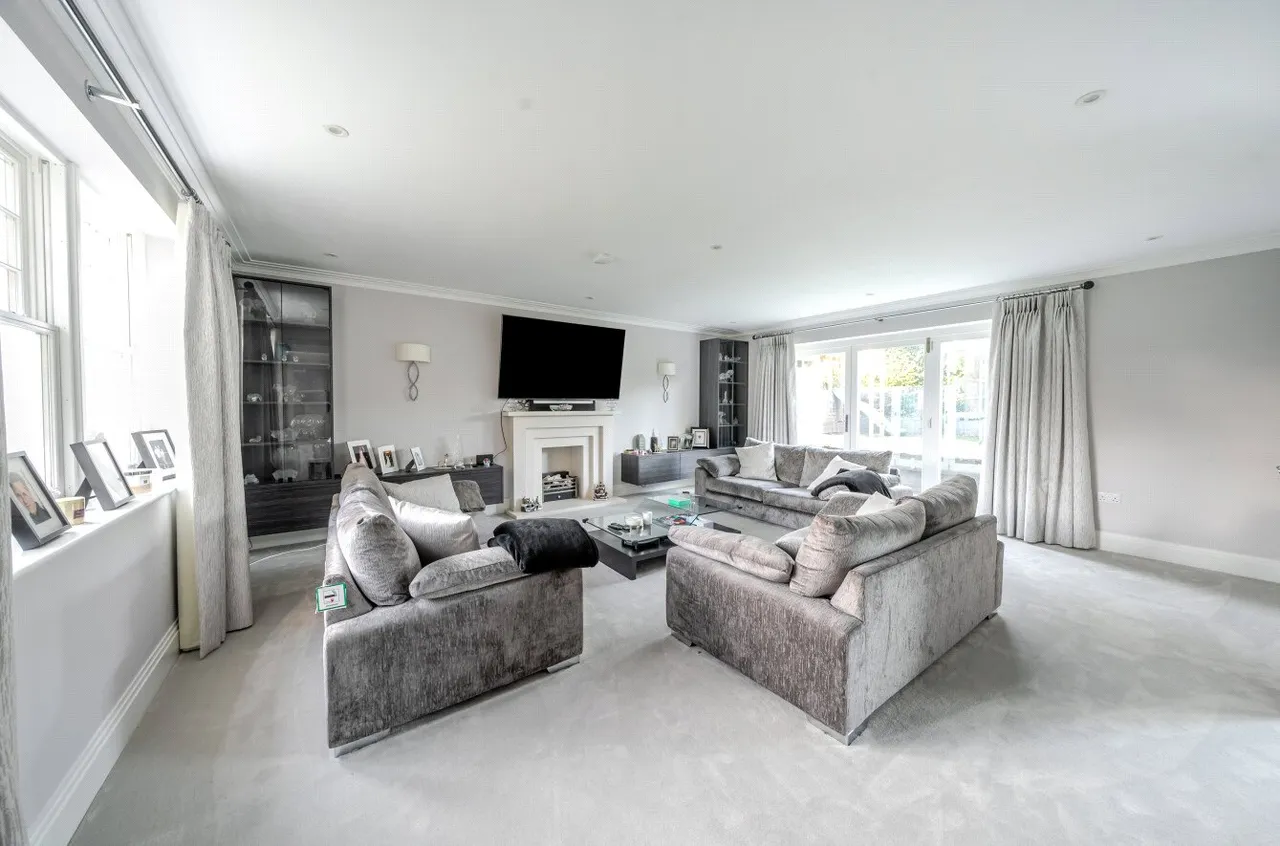Hayden Close, Arkley, Barnet, Hertfordshire, EN5 3LT, photo 2