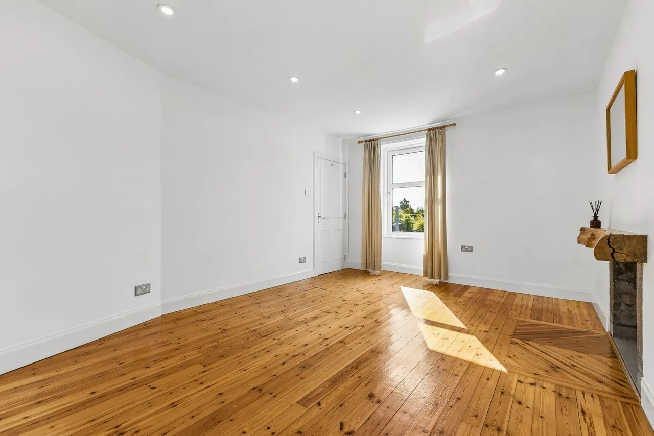 Bridgend, Dunblane, FK15, photo 11