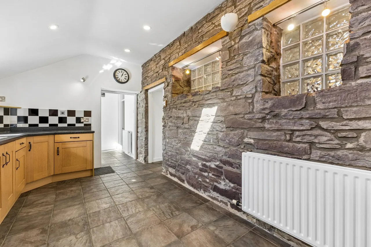 Bridgend, Dunblane, FK15, photo 5