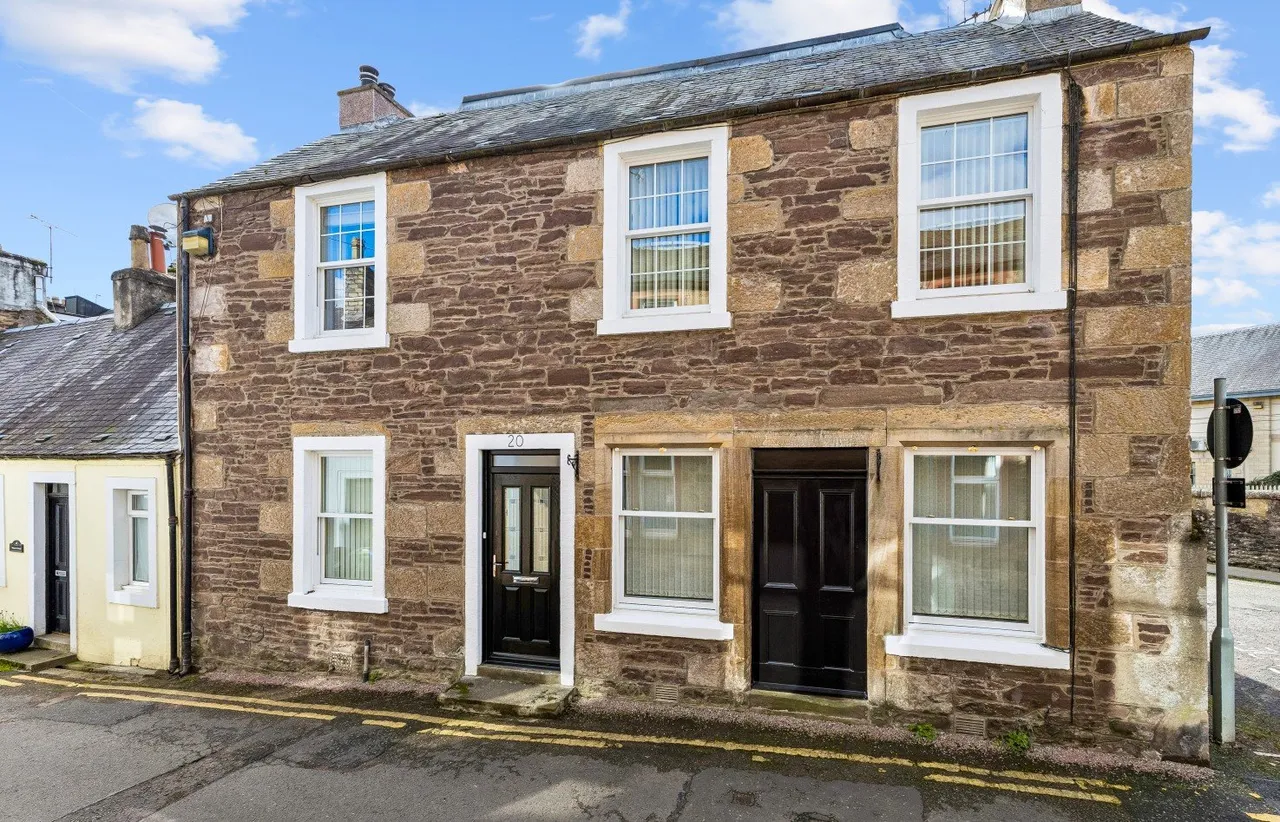 3 bed house to rent, Bridgend, Dunblane, FK15