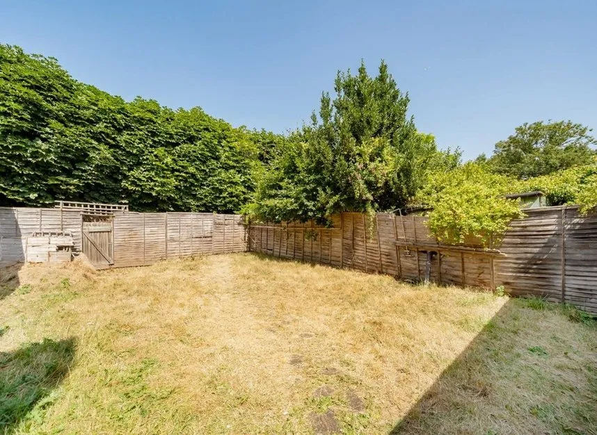 The Burroughs, Hendon, NW4, photo 3