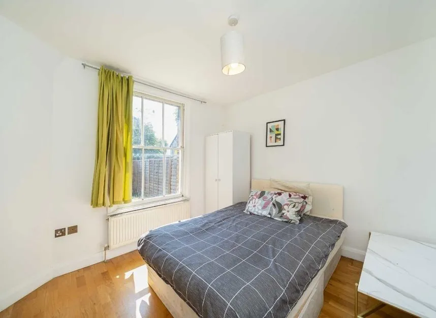 The Burroughs, Hendon, NW4, photo 4
