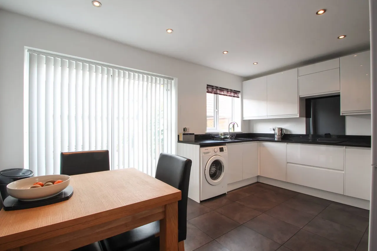 Knights Manor Way, Dartford, photo 7