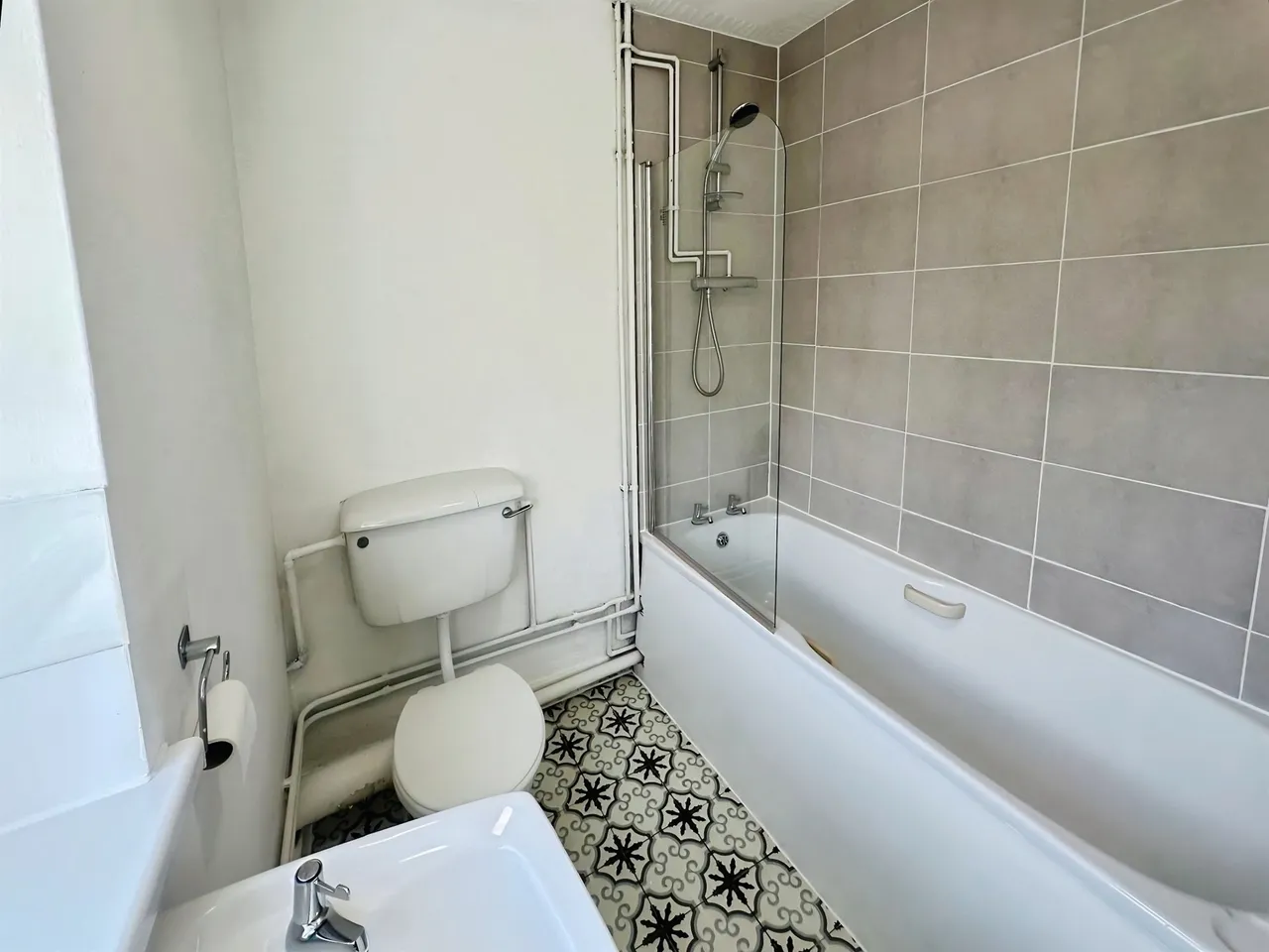 School Street, Caerphilly, CF83, photo 6