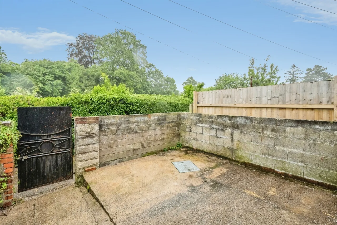School Street, Caerphilly, CF83, photo 13