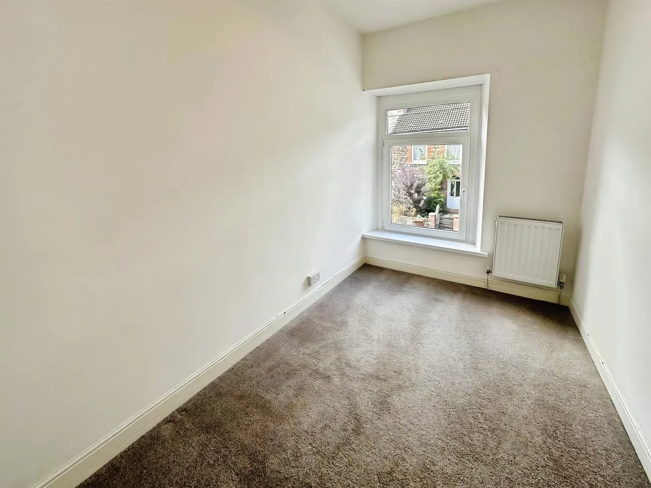School Street, Caerphilly, CF83, photo 11