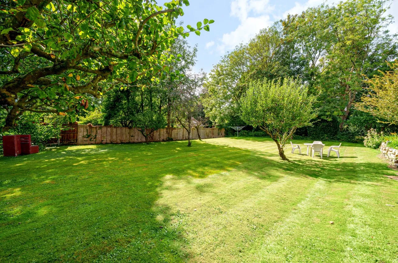 Southdown Road, Shawford, SO21, photo 9