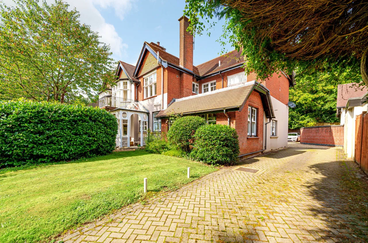 Southdown Road, Shawford, SO21, photo 12