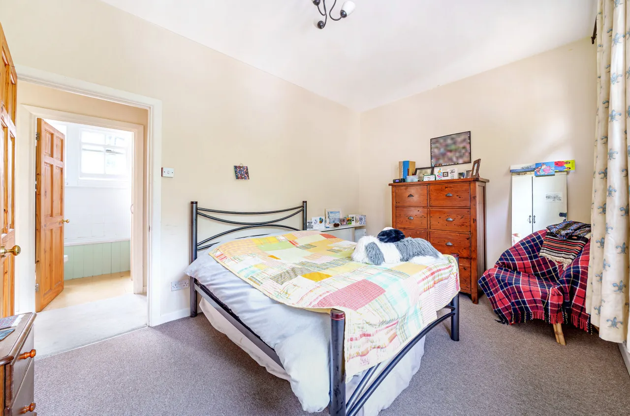 Southdown Road, Shawford, SO21, photo 5