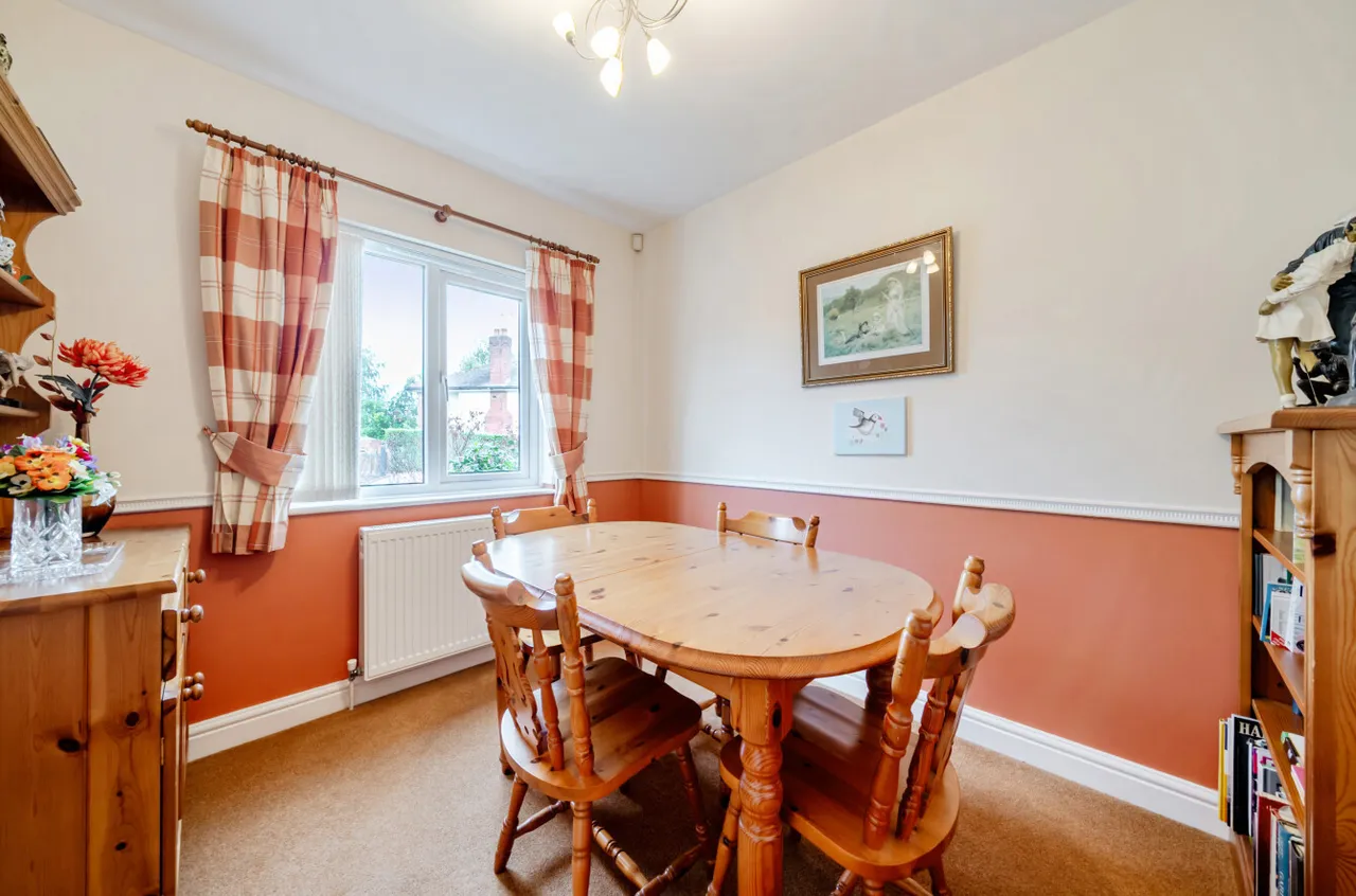 Mount Pleasant Court, Pudsey, LS28, photo 6