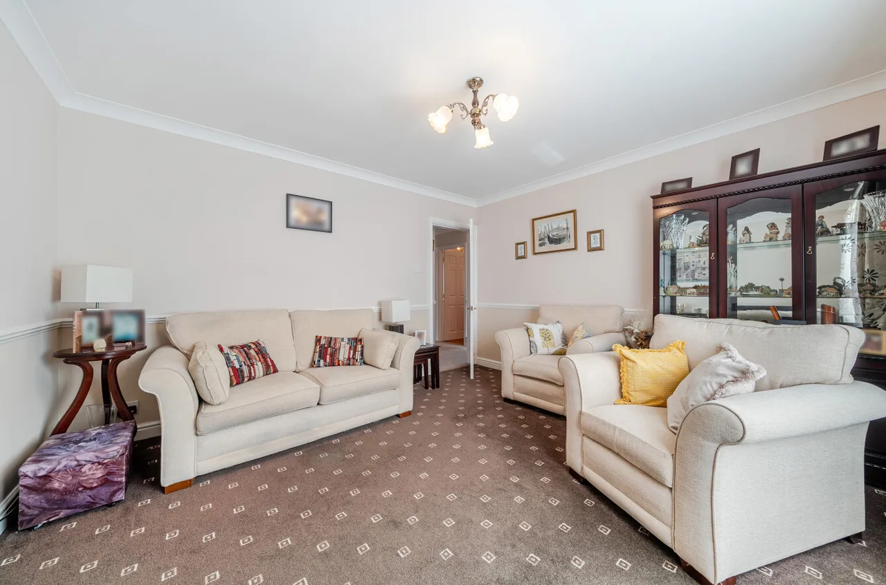 Mount Pleasant Court, Pudsey, LS28, photo 4