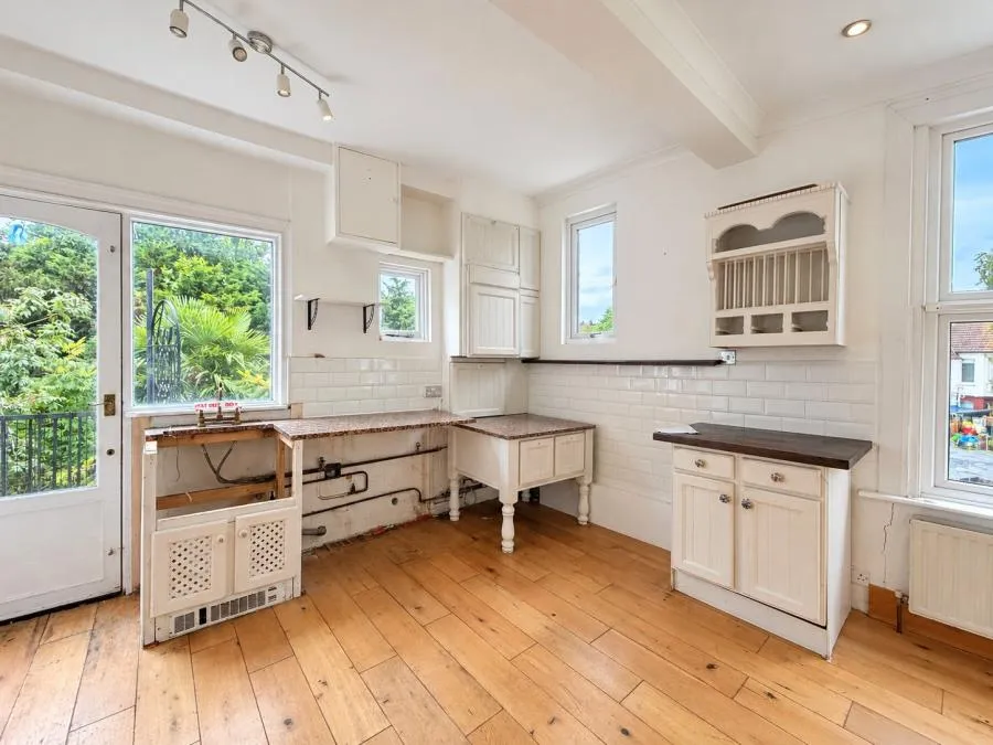 Whitefriars Crescent, Westcliff-on-Sea, SS0, photo 14