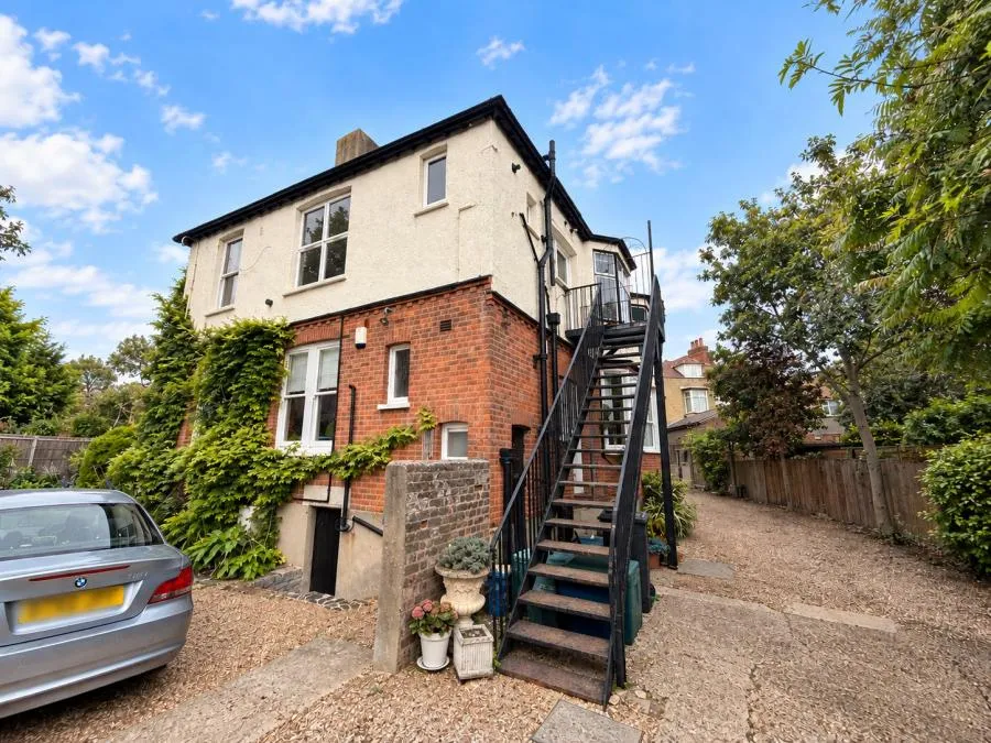 Whitefriars Crescent, Westcliff-on-Sea, SS0, photo 18