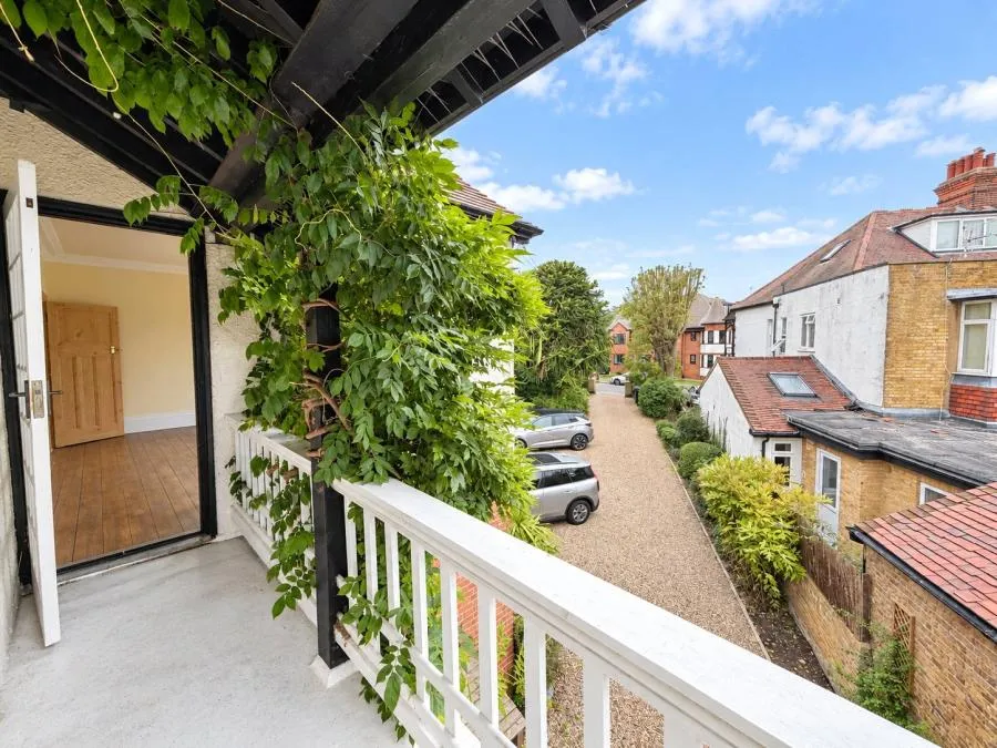 Whitefriars Crescent, Westcliff-on-Sea, SS0, photo 3