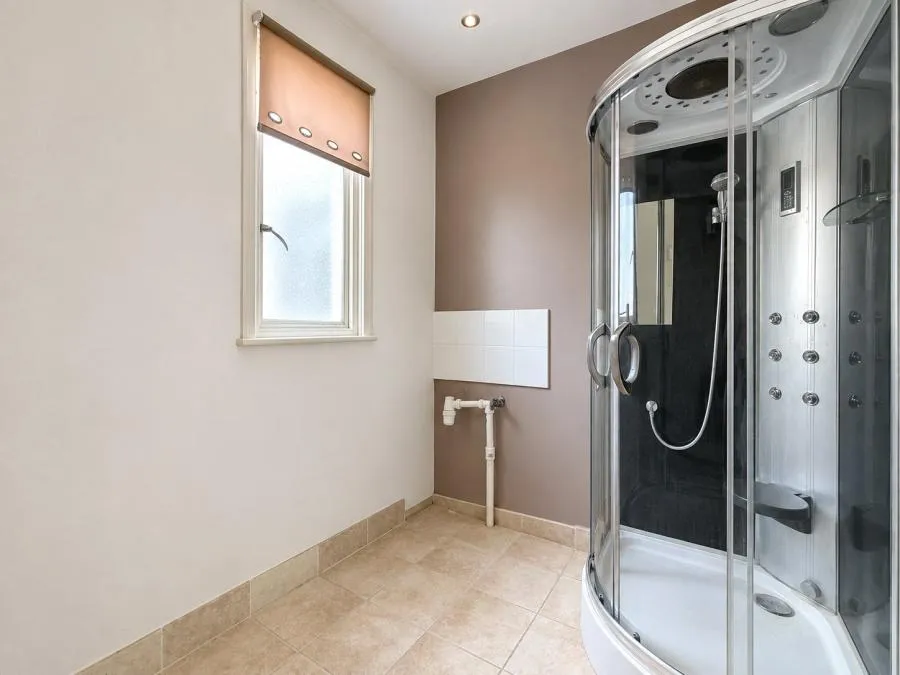 Whitefriars Crescent, Westcliff-on-Sea, SS0, photo 16