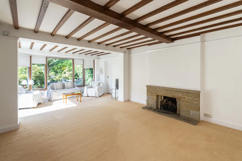 Milton Avenue, Westcott, RH4, photo 6