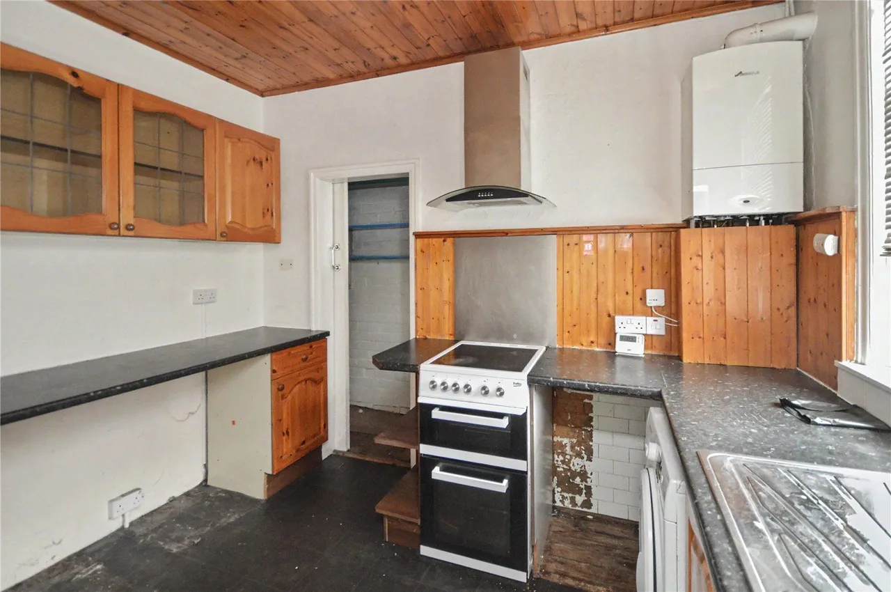 Parkfield Grove, Leeds, LS11, photo 5