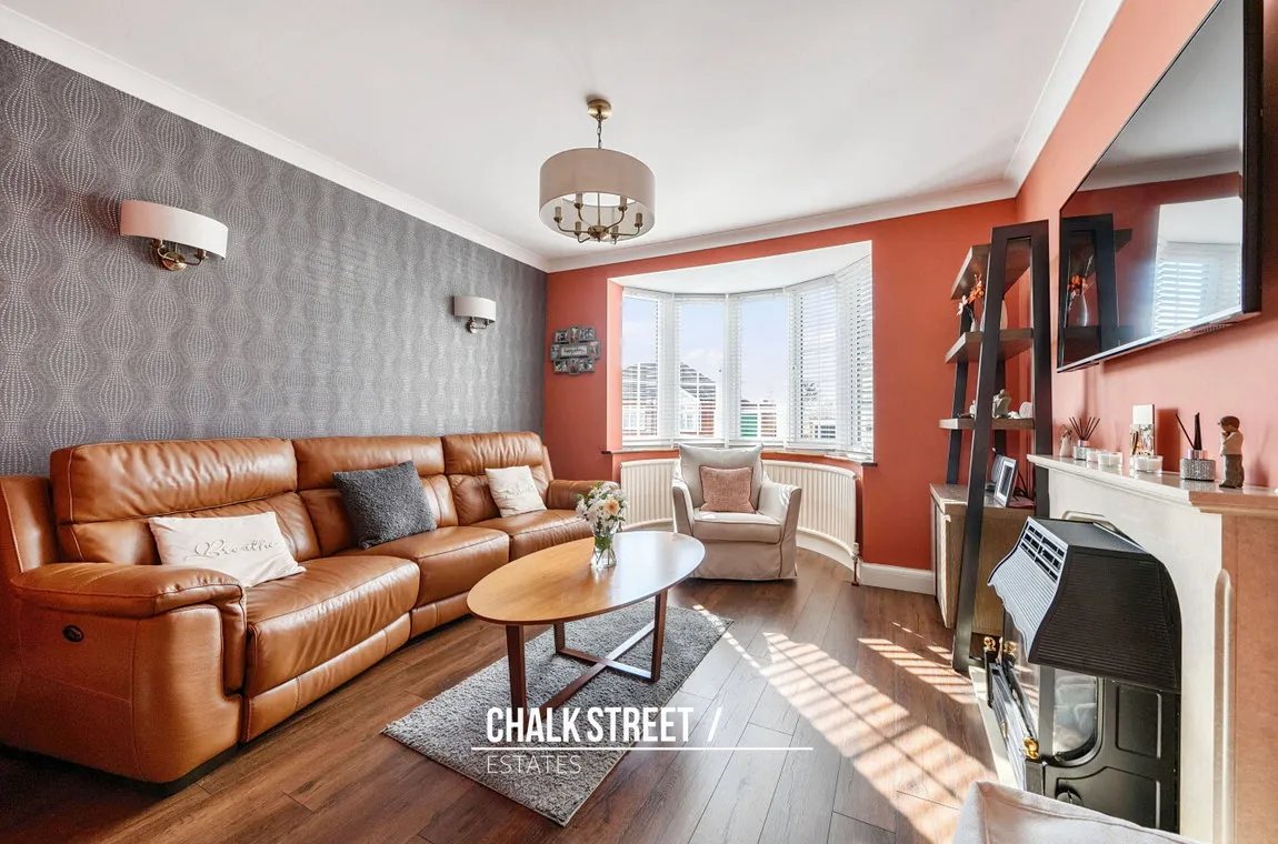 Babington Road, Hornchurch, Greater London, RM12 4AR, photo 8