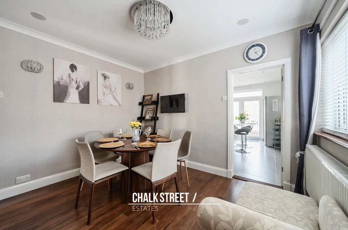 Babington Road, Hornchurch, Greater London, RM12 4AR, photo 5