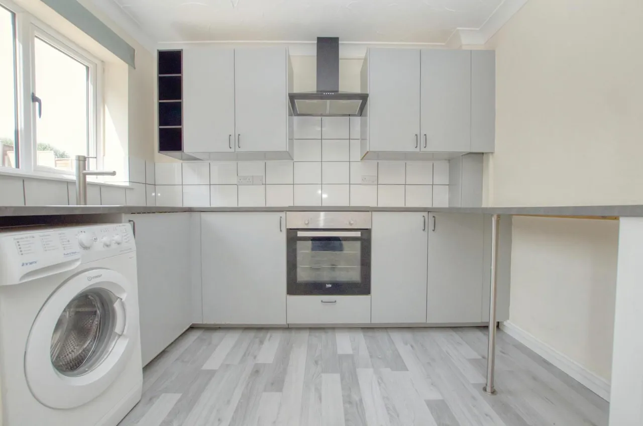 Bracklesham Close, Southampton, SO19 8TD, photo 4