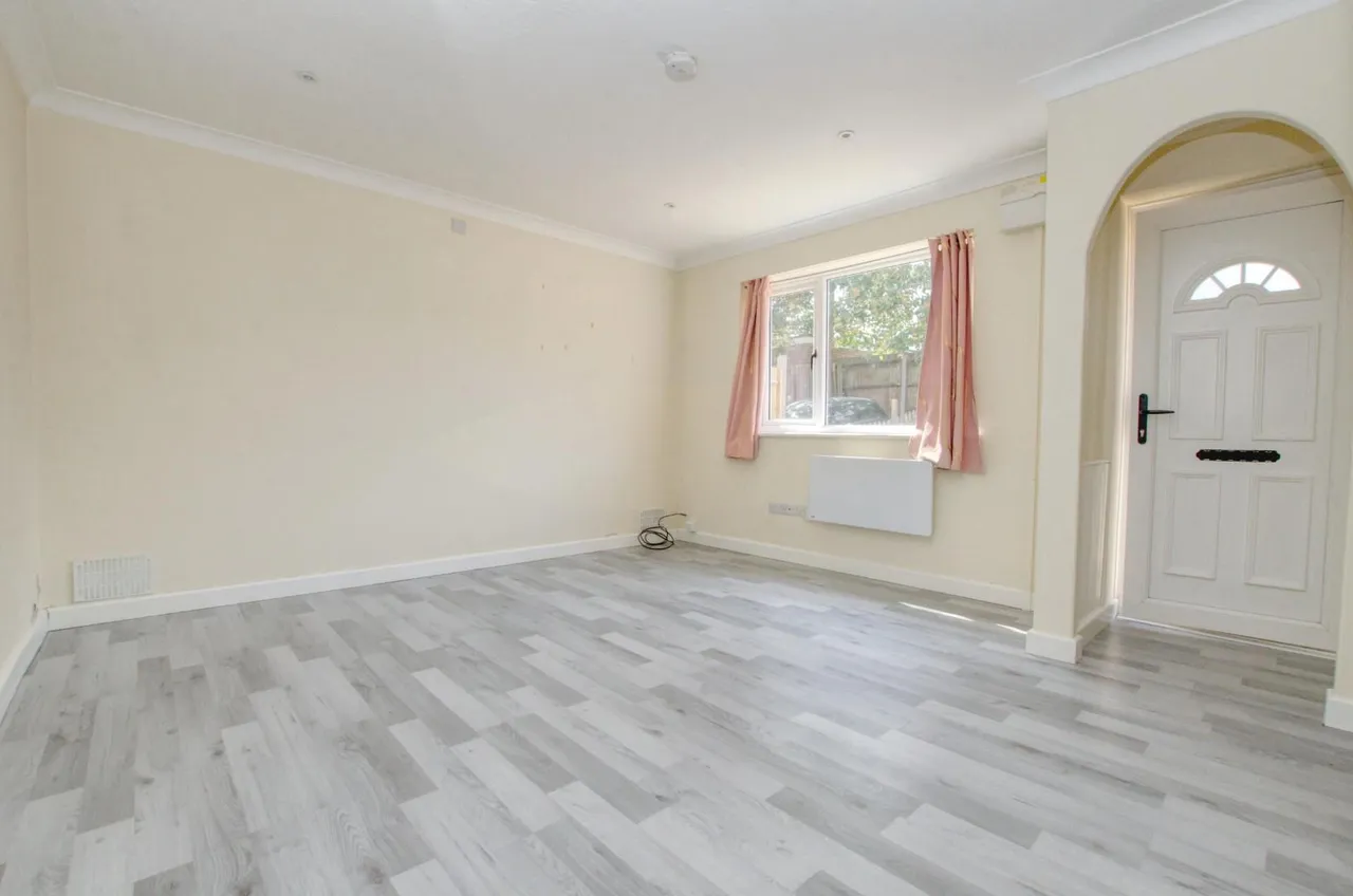 Bracklesham Close, Southampton, SO19 8TD, photo 2
