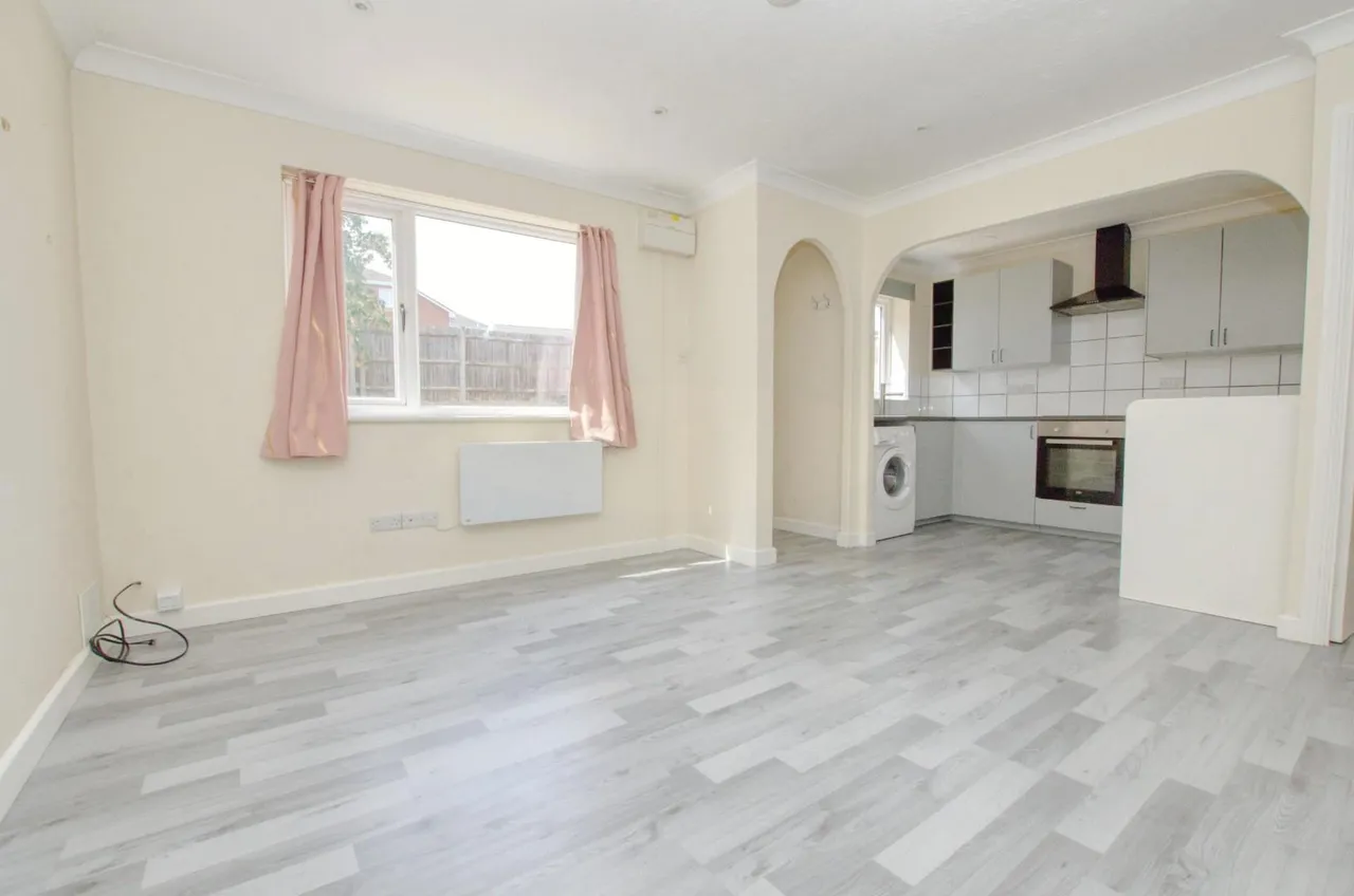 Bracklesham Close, Southampton, SO19 8TD, photo 5
