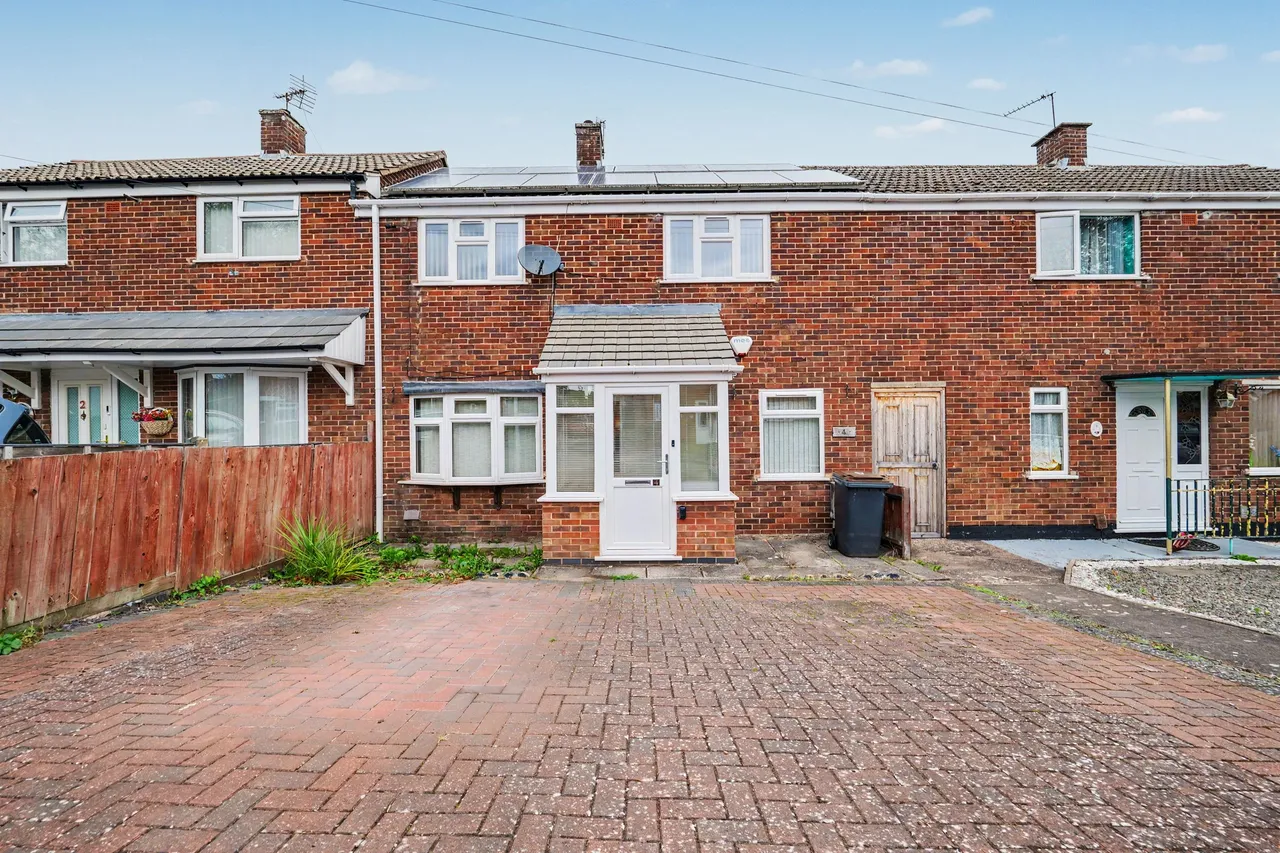 2 bed house for sale, Vale View, Nuneaton, CV10