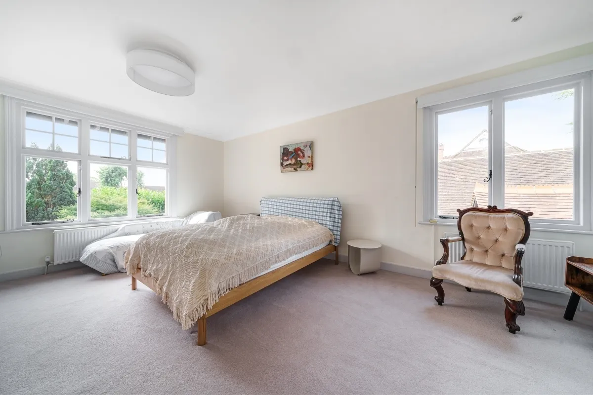 Altwood Road Maidenhead SL6, photo 2