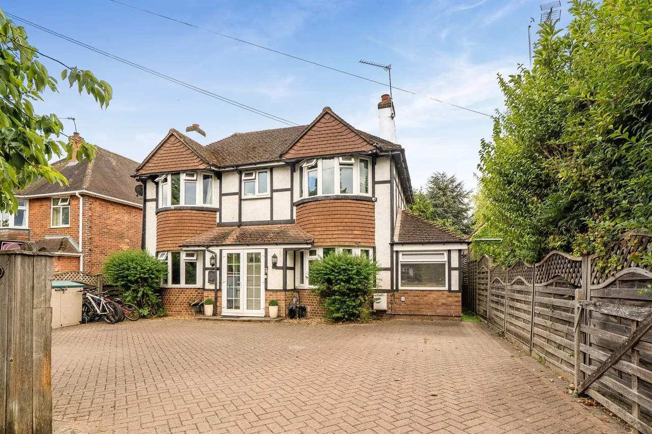 5 bed house for sale — Allenby Road, Maidenhead