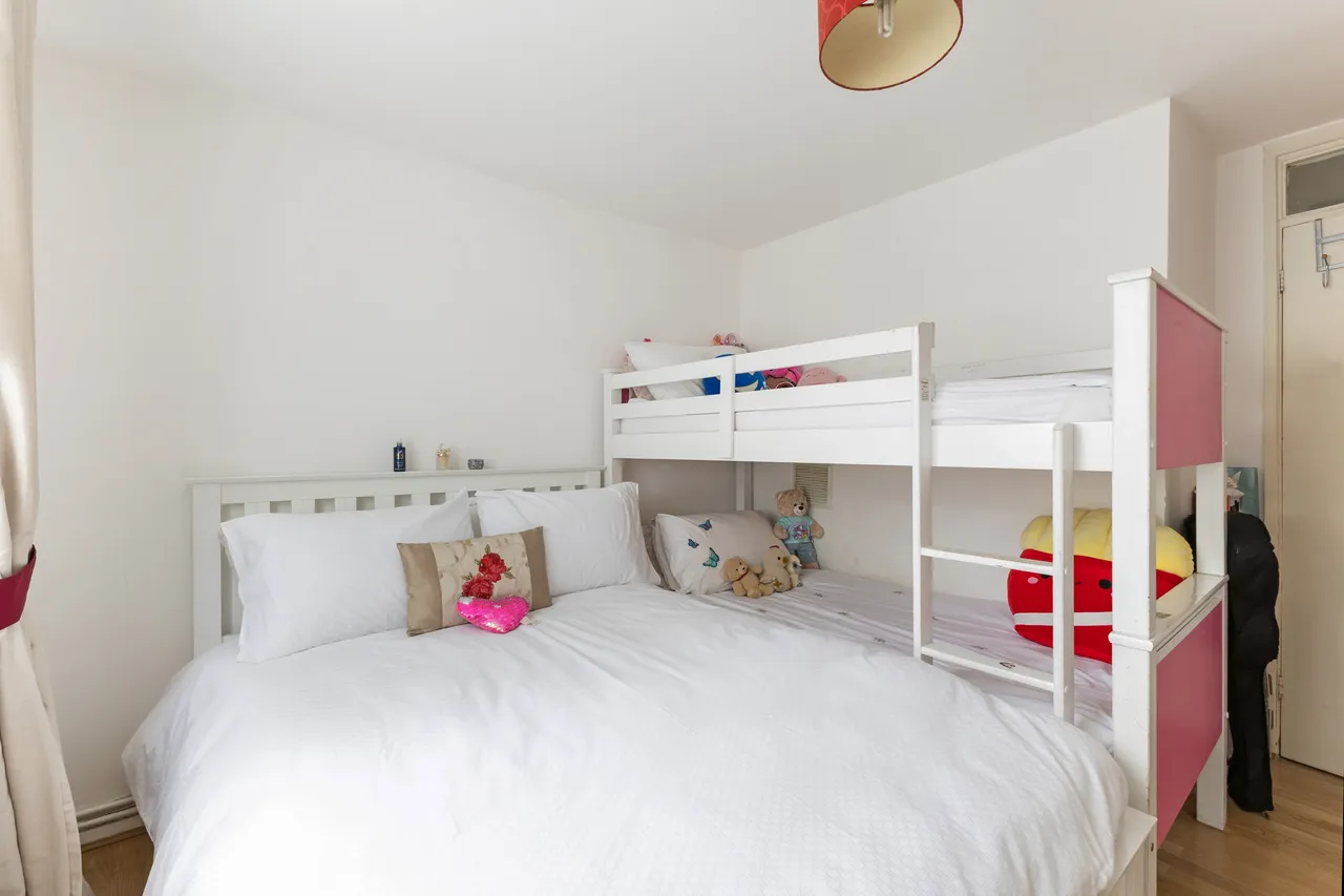 Brockhurst Close, Stanmore, HA7, photo 6