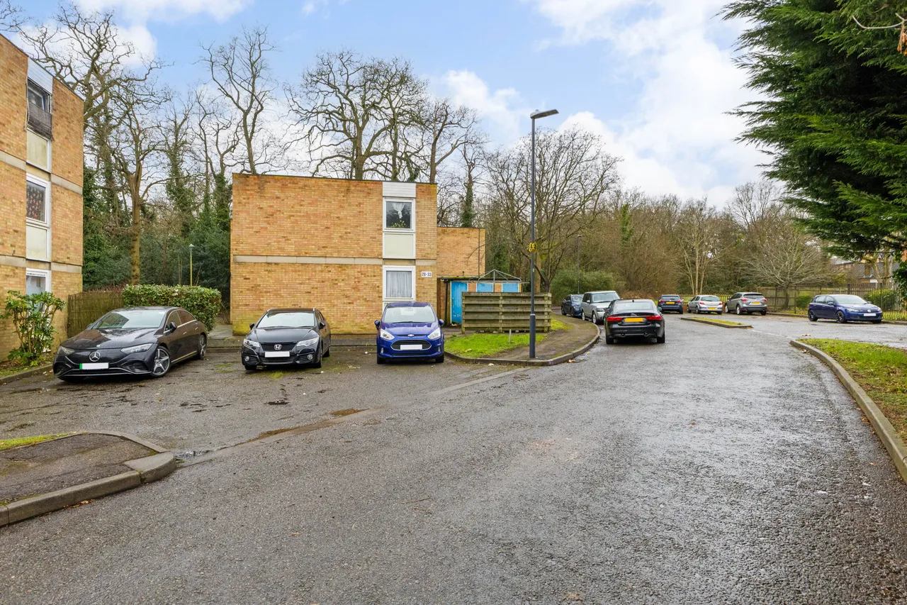 Brockhurst Close, Stanmore, HA7, photo 3