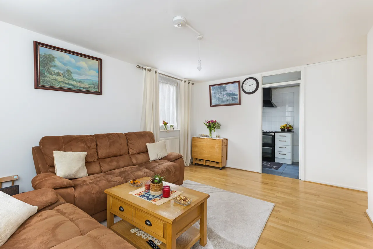 Brockhurst Close, Stanmore, HA7, photo 4