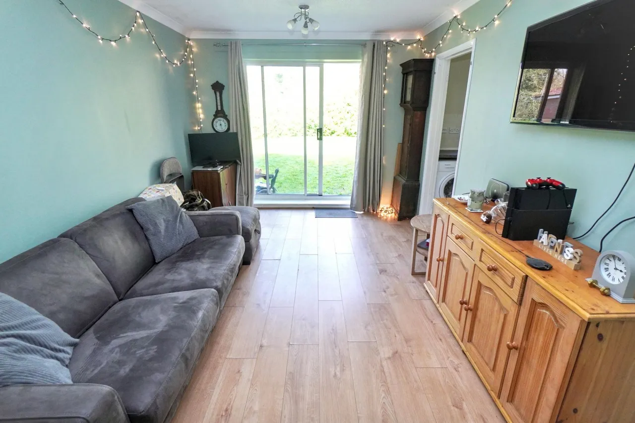 Eaton Avenue, High Wycombe, HP12, photo 10