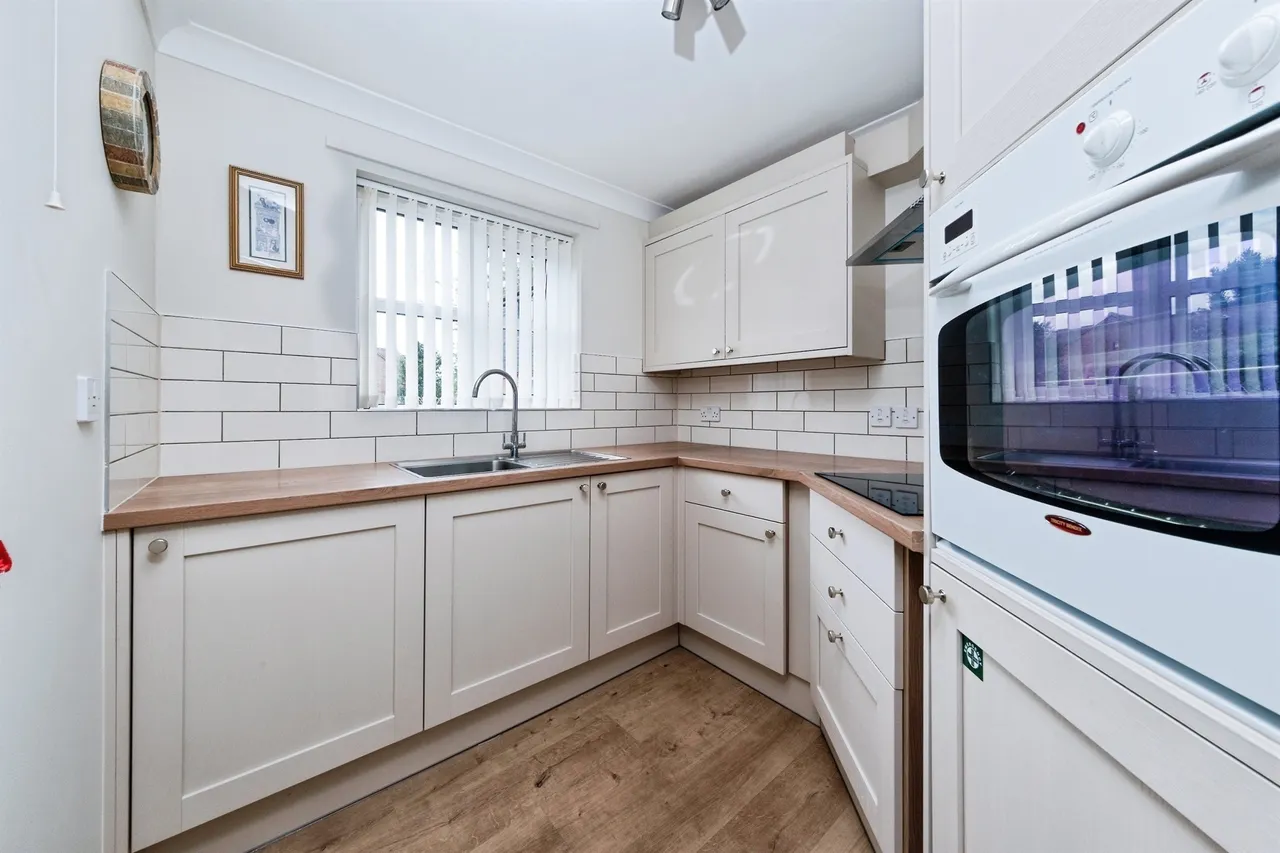 Mill Stream Court, Abingdon, OX14, photo 2