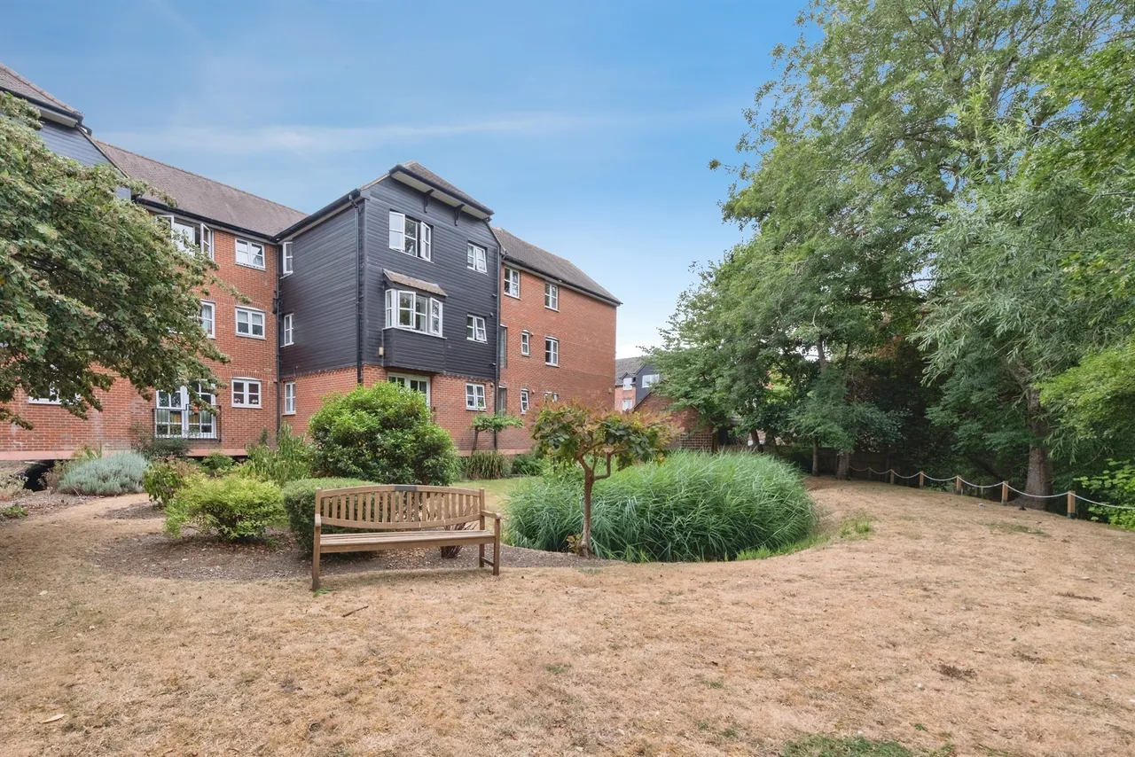 Mill Stream Court, Abingdon, OX14, photo 13