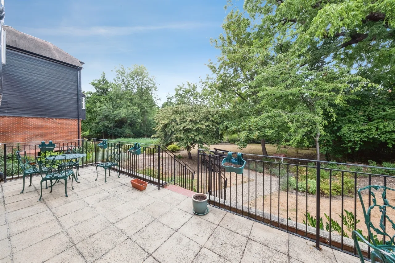 Mill Stream Court, Abingdon, OX14, photo 10