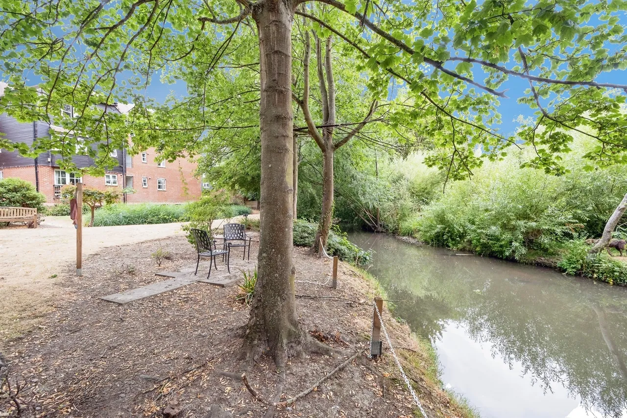 Mill Stream Court, Abingdon, OX14, photo 12