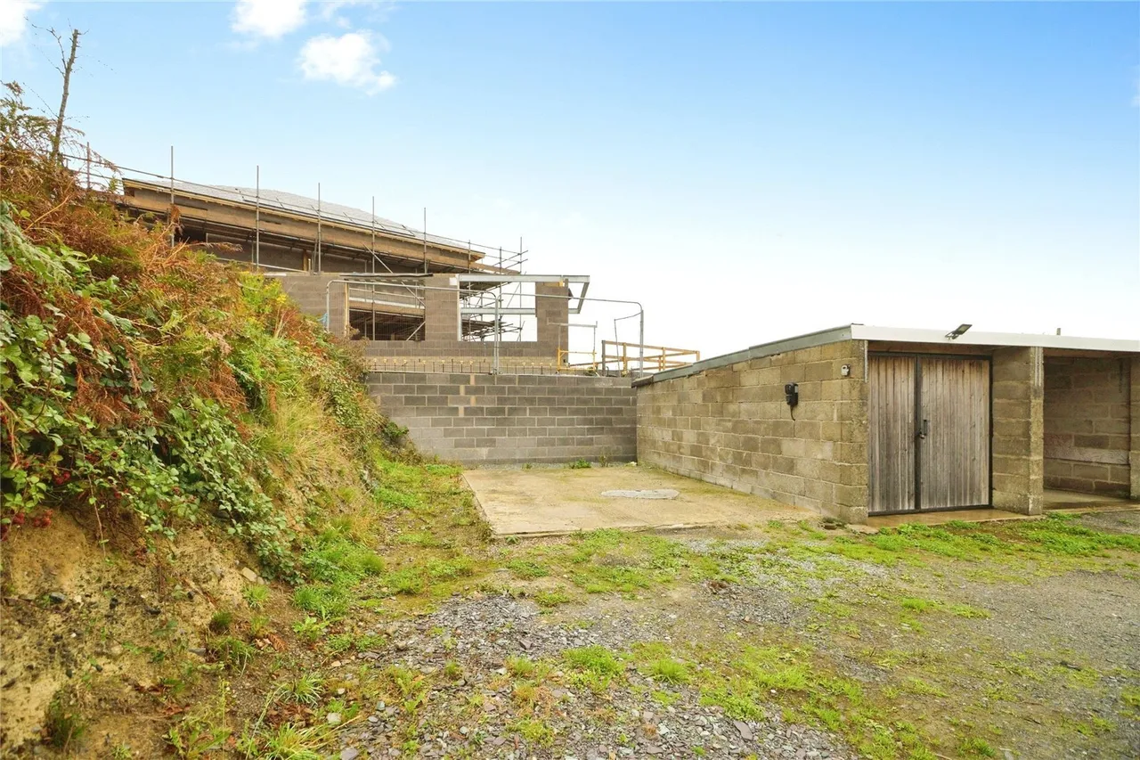 Portmadoc Road, Criccieth, LL52, photo 5