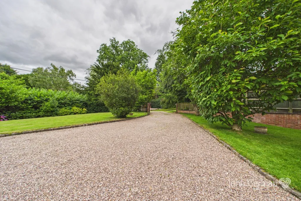 Willow Lane, Somersal Herbert, photo 31